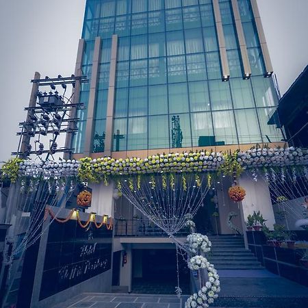 Hotel Welkin Residency Tezpur Dış mekan fotoğraf