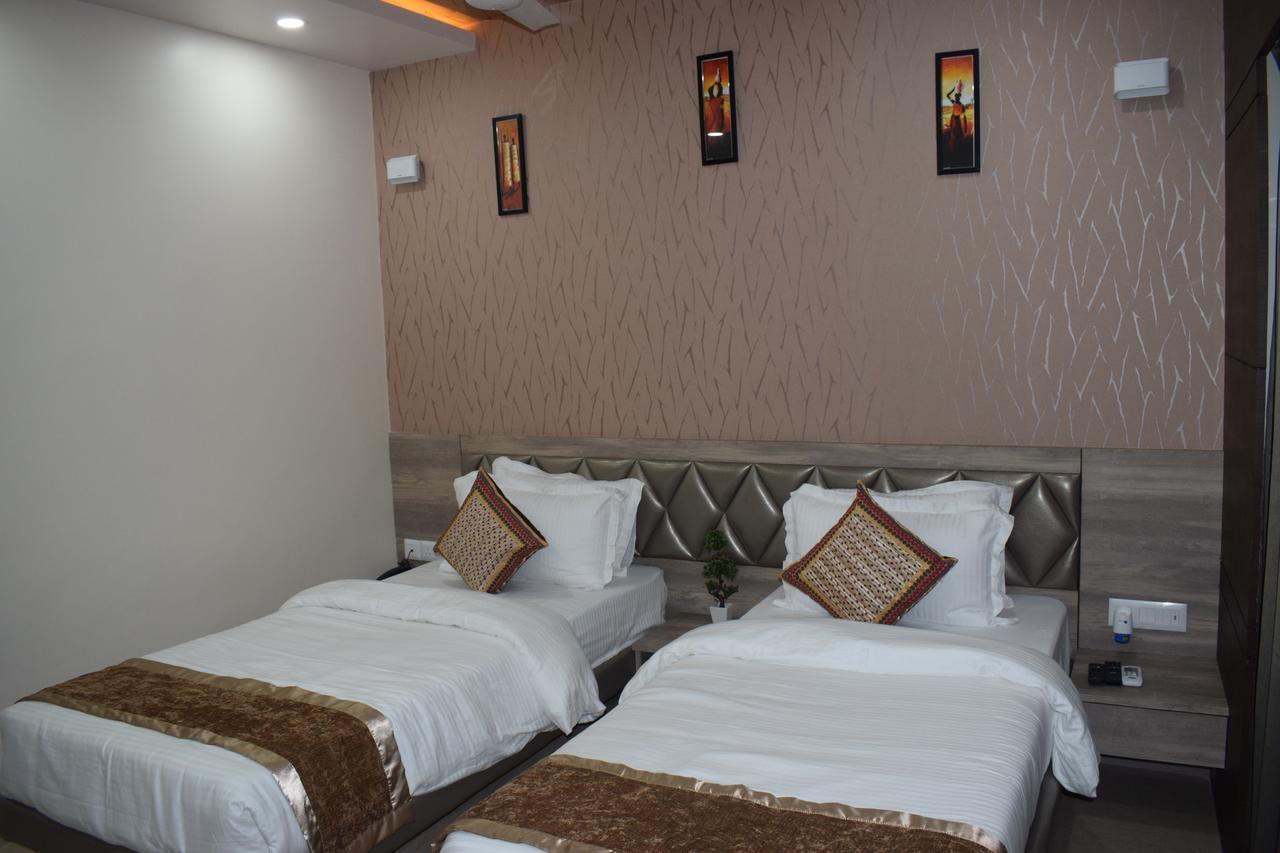 Hotel Welkin Residency Tezpur Dış mekan fotoğraf