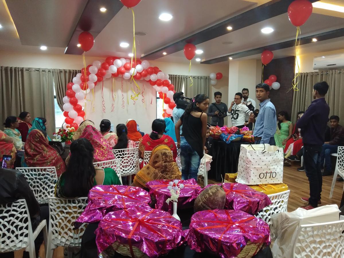 Hotel Welkin Residency Tezpur Dış mekan fotoğraf