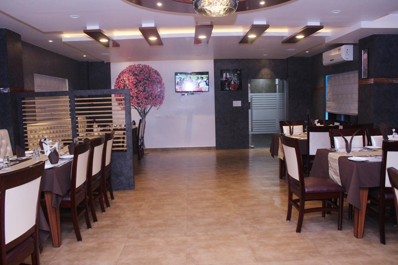 Hotel Welkin Residency Tezpur Dış mekan fotoğraf
