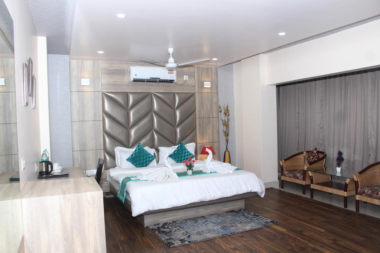 Hotel Welkin Residency Tezpur Dış mekan fotoğraf